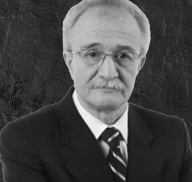 Bursa Gazeteciler Cemiyeti üyesi ve Olay Gazetesi'nin Kurucu Genel Yayın